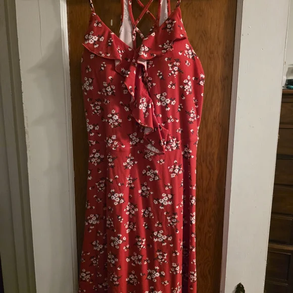 No Boundaries Red Floral Midi Dress - Picture 1 of 3
